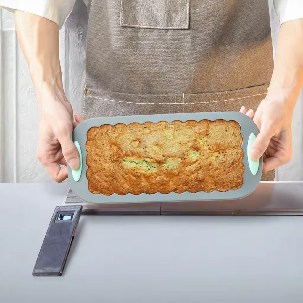 Formă profesională din silicon – Toast Cake Pan