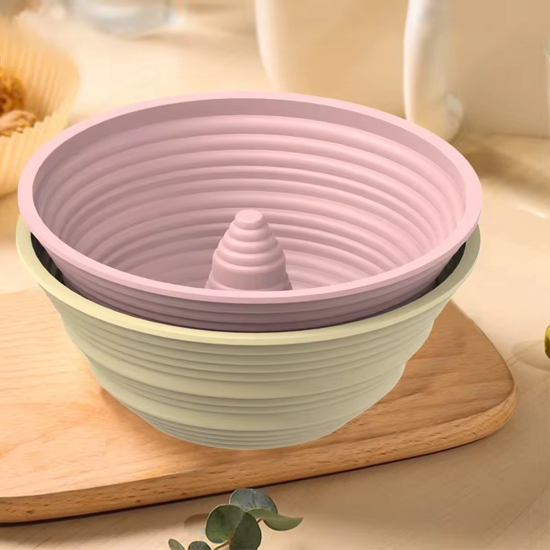 Forma de dospit din silicon cu centru conic – 23,5×9.3 cm Roz
